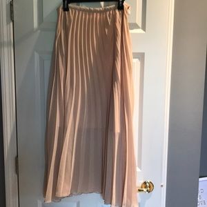 Maxi skirt